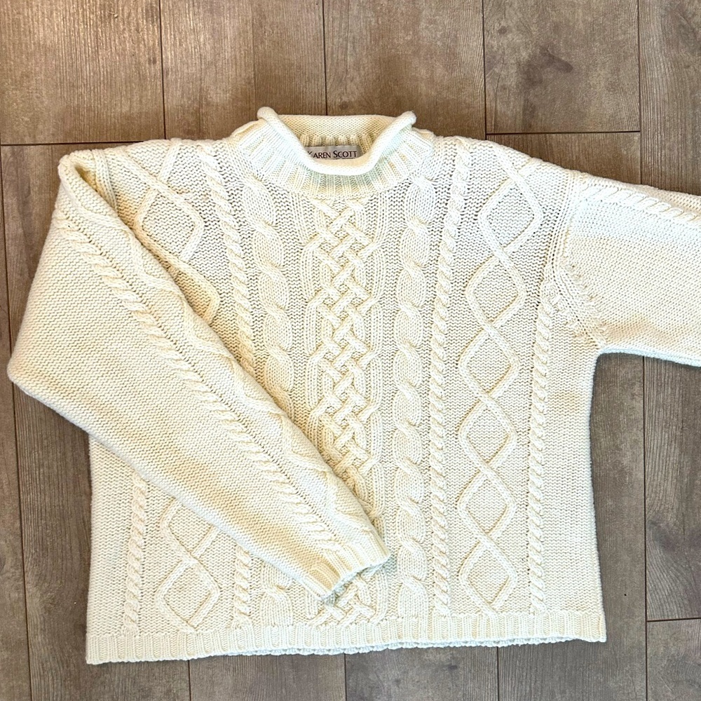 Vintage Karen Scott chunky sweater with shoulder pads